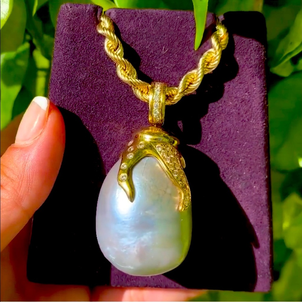 18k Pearl Diamond Necklace! A Beauty!